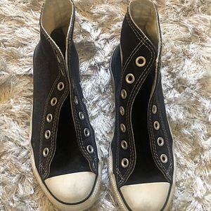 Black high top converse